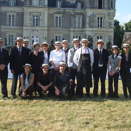 Готель Le Relais Saint-Quentin-les-Anges Екстер'єр фото
